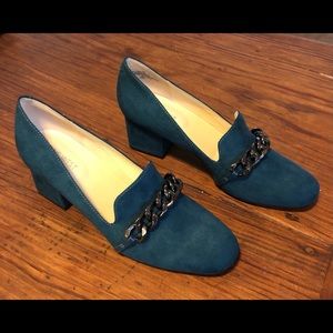Nine West teal suede pumps
